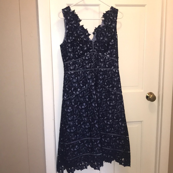 Vineyard Vines Dresses & Skirts - Vineyard Vines Kentucky Derby lace dress